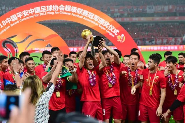 徐浦大桥变道事故后小车司机的四大困境